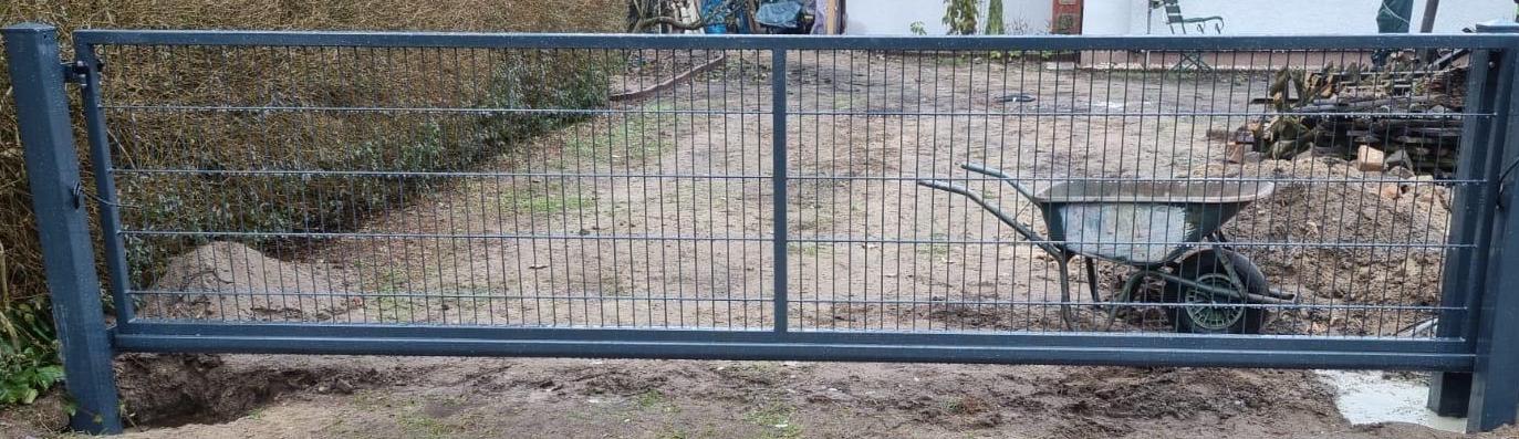 ST1